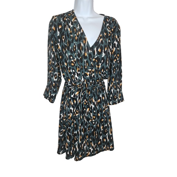 Express Dresses & Skirts - Express Leopard  Dress Green Gold V Neck Belted Stretch S Feminine‎ Workwear